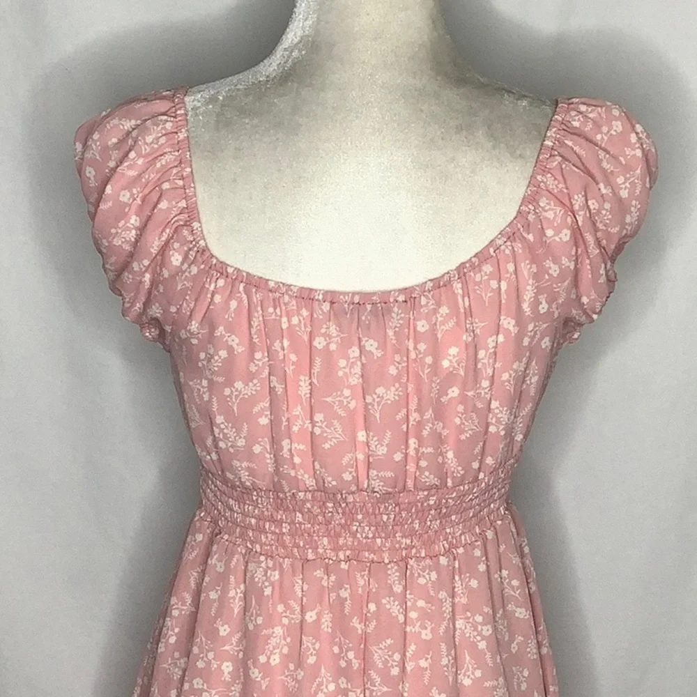 Love Tree Smocked Milkmaid Ditsy Floral Dress Size S - Picture 5 of 14